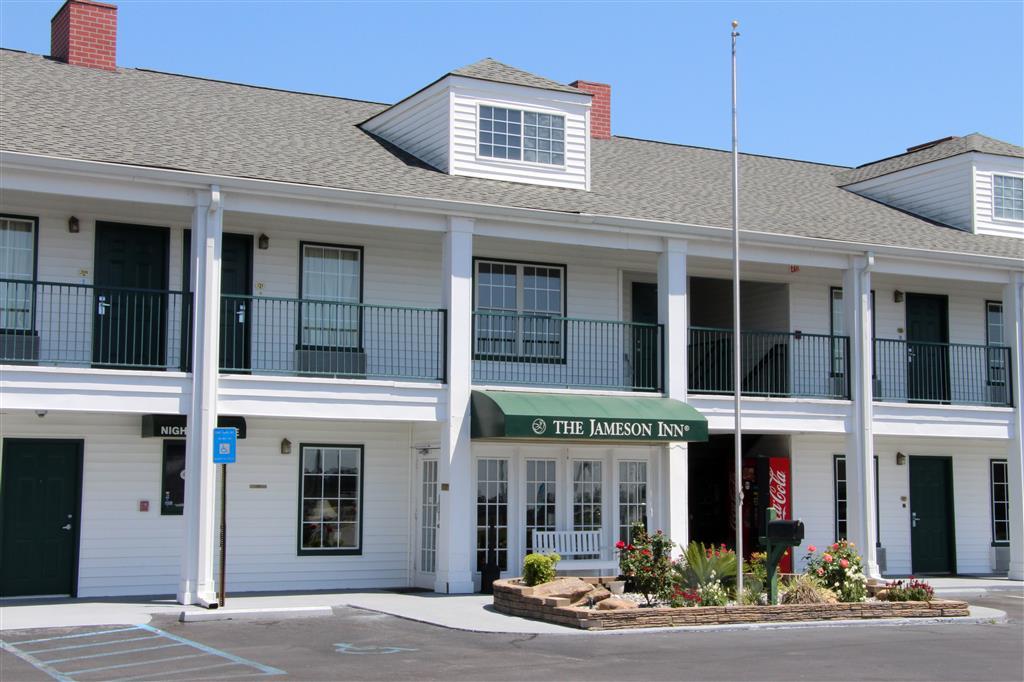 Jameson Inn Дуглас Экстерьер фото